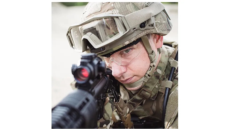 REVISION STINGERHAWK EYEWEAR ESSENTIAL KIT