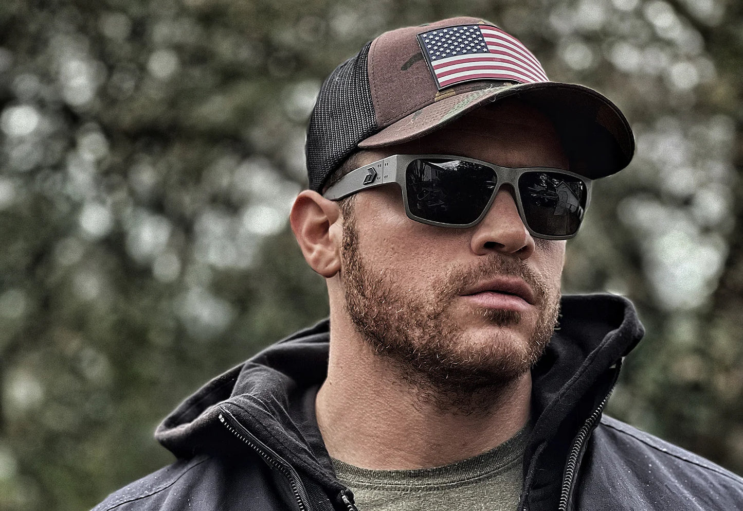 PATRIOT DELTA - BLACK CERAKOTE / AMERICAN FLAG - SMOKE POLARIZED