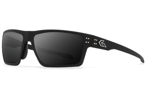 Non-polarized / Black w/Silver Logo / Smoke