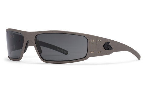POLARIZED / Smoke Polarized / Gunmetal w/Black Logo