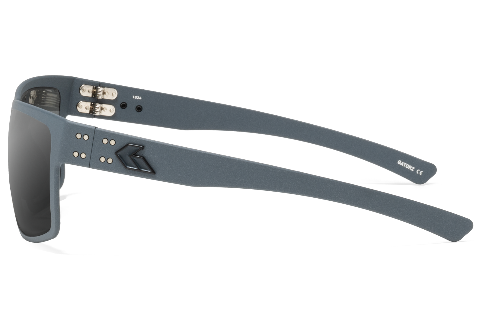 Rig_Slate_Smoke-3.png