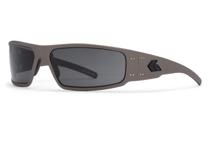 magnum gunmetal smoke polar offset