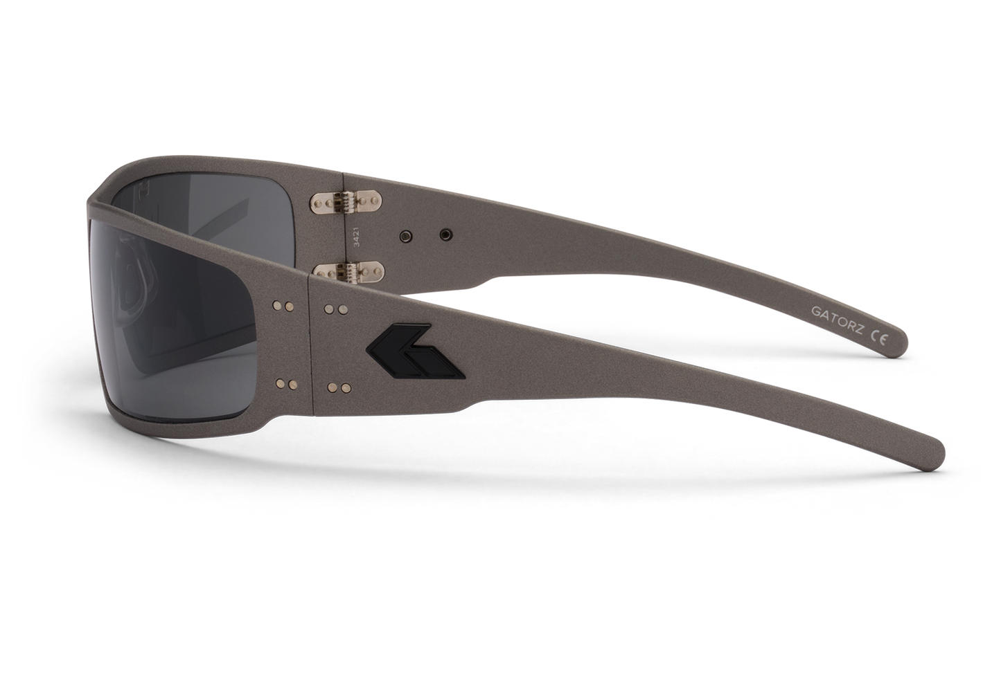 magnum gunmetal smoke polar side